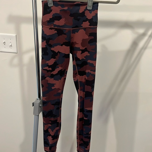 Lululemon Align camo leggings - Picture 1 of 4